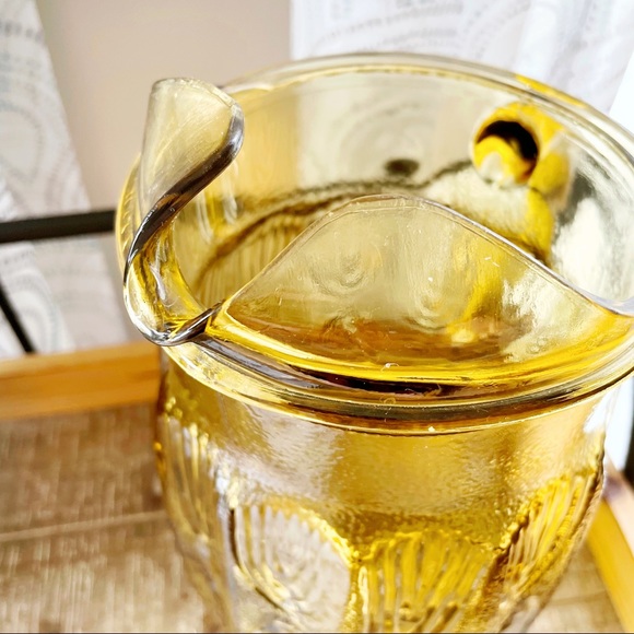 Vintage Achor Hocking Amber Glass Pitcher - Picture 2 of 4